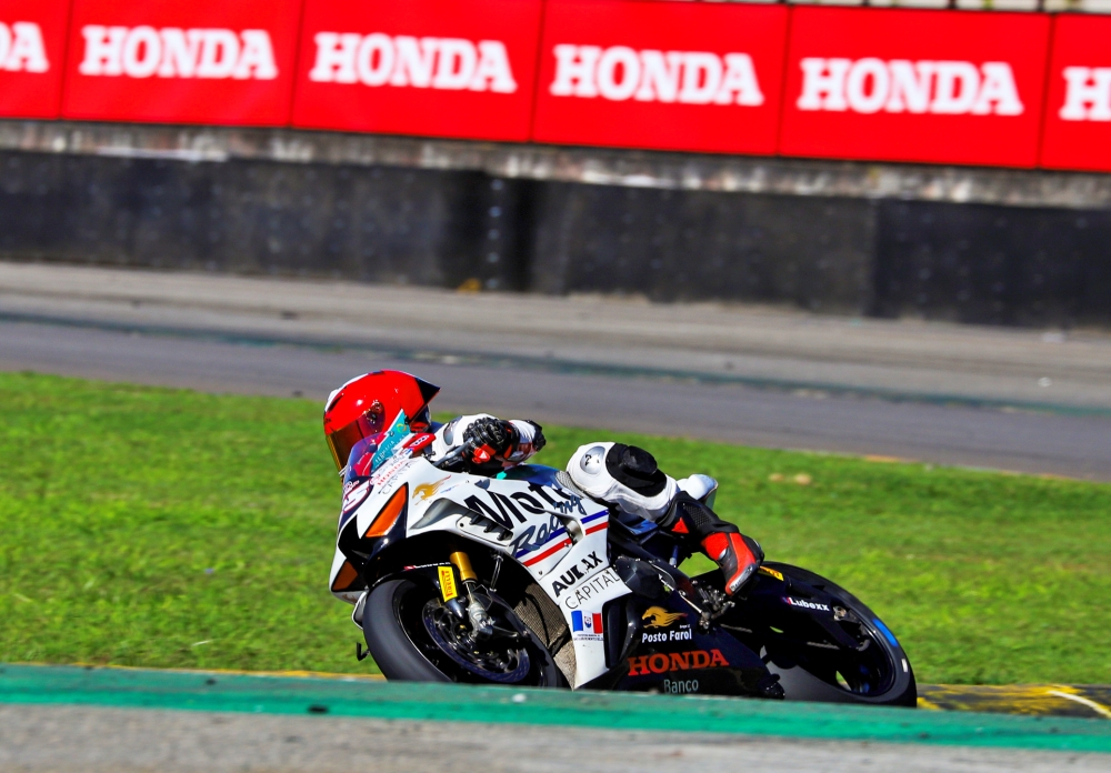 Eduardo Marques é o representante goiano no MOTO1000GP - Foto: Moto1000GP/Grelak Comunicação
