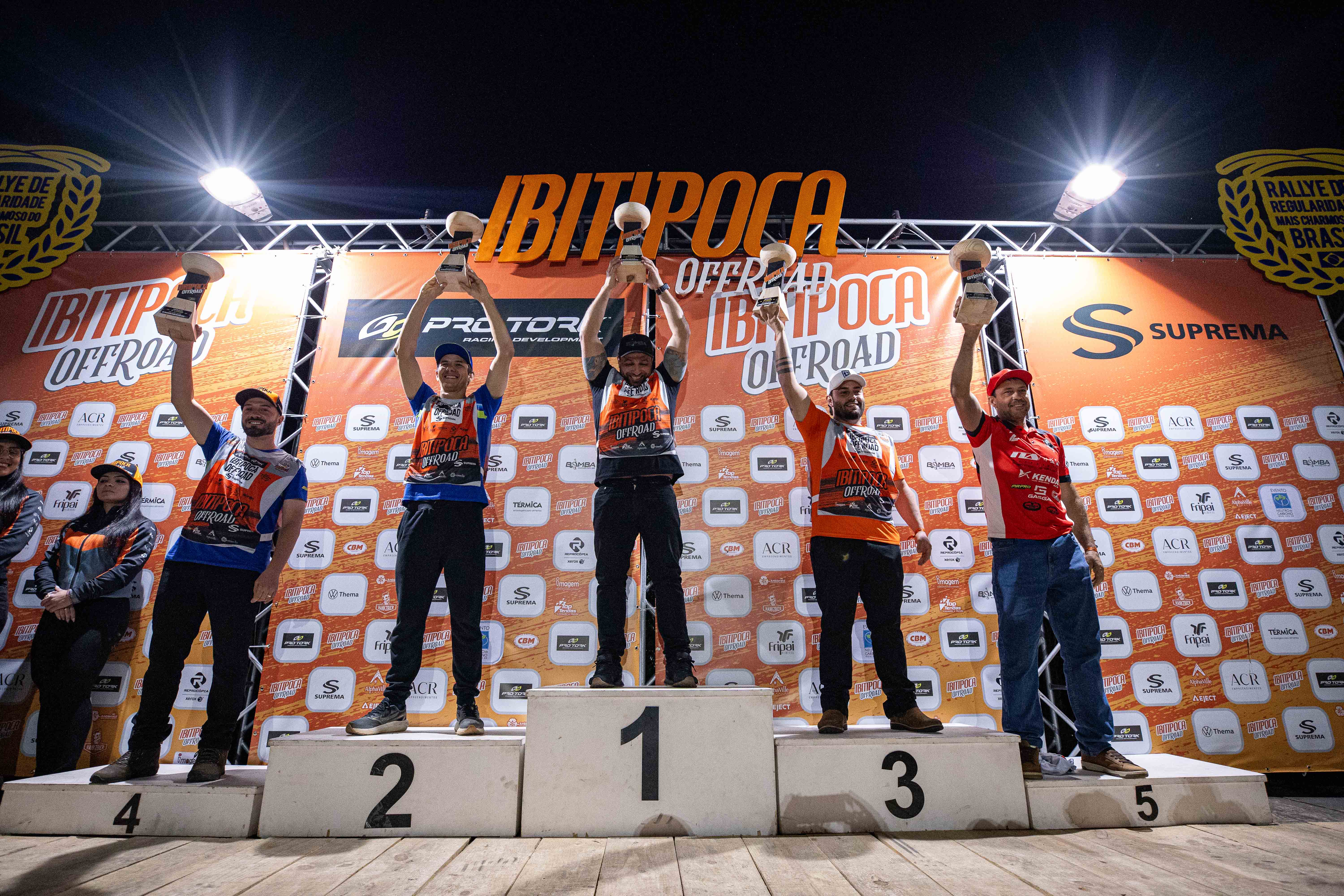 Pódio da Categoria Elite - 36º Ibitipoca Off Road - Foto: Victoria.Kimie/Dirt Photos